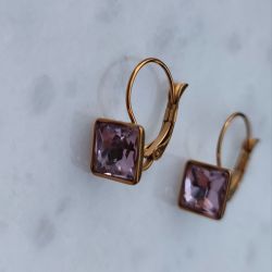 https://rosart.gr/product/pink-earrings/