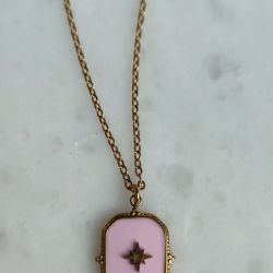 https://rosart.gr/product/pink-star-ss/