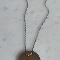 https://rosart.gr/product/charm-sq22/