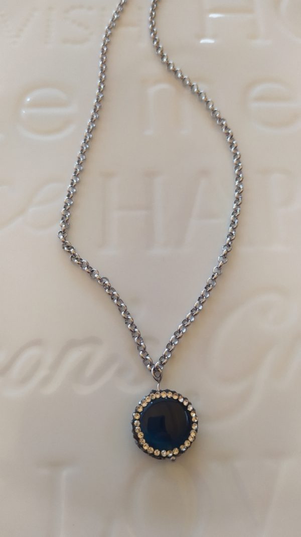 Deep blue st necklace