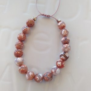 Orange-brown agate