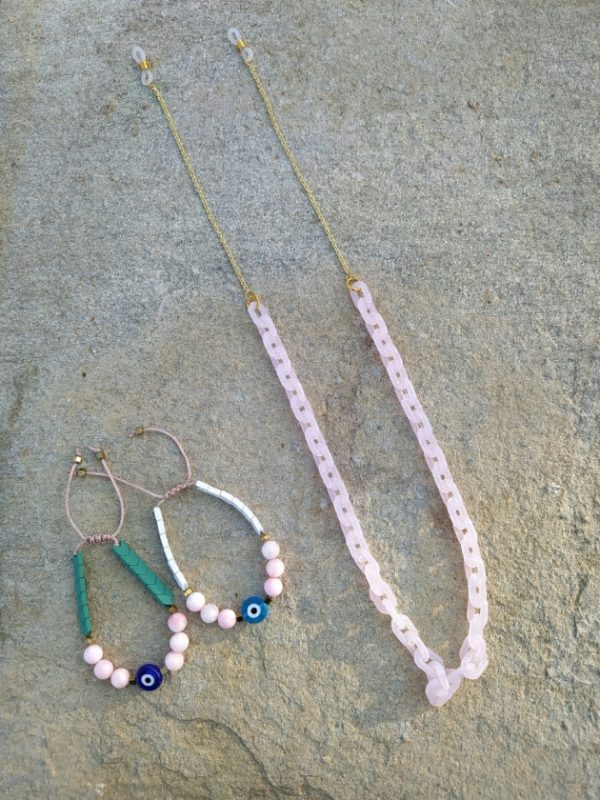 White-pink hematite - Image 3