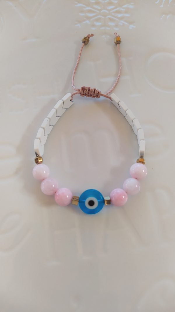 White-pink hematite