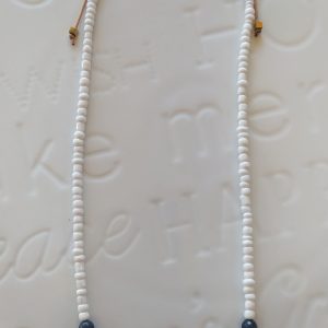 White beads a