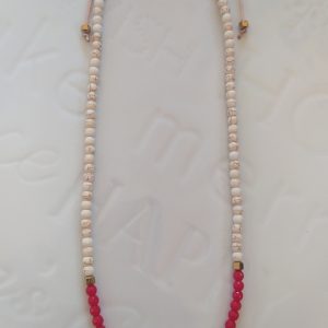 White howlite