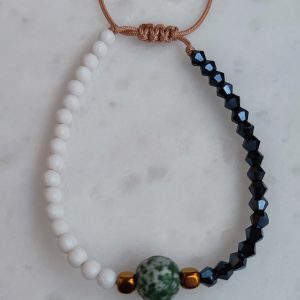 White bb nephrite