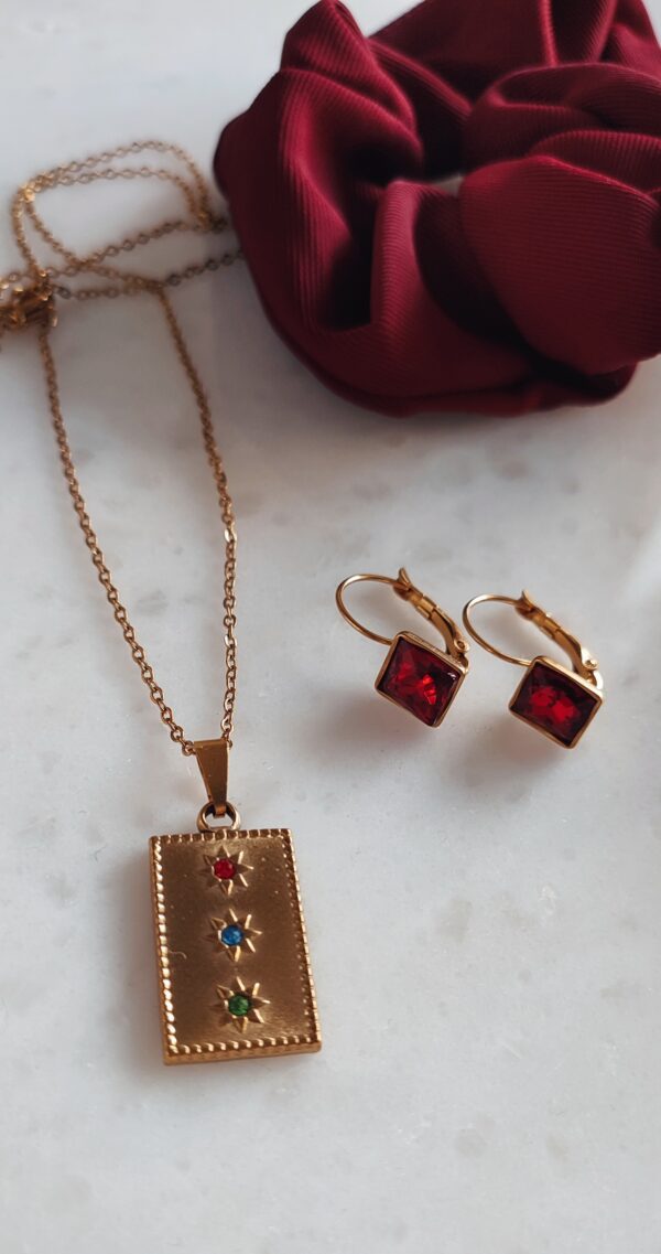 Deep red earrings - Image 2