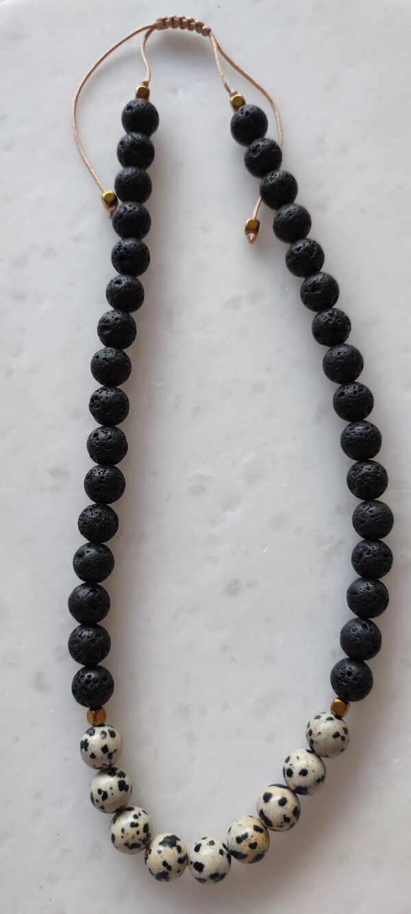 Black se lava-n