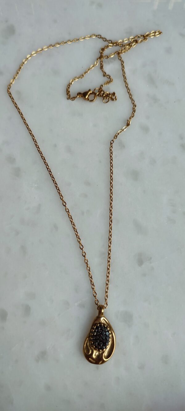 Strass b necklace - Image 4